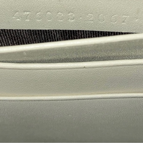 Gucci Sylvie Leather Zip Around Zippy Wallet - Picture 6 of 10